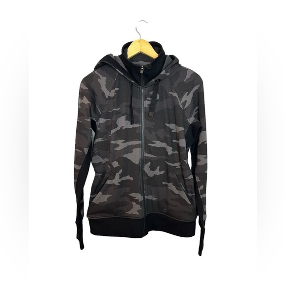 Athleta M Triumph Camo Printed Hoodie Black & Gray Hoodie Sweatshirt M - Picture 2 of 8